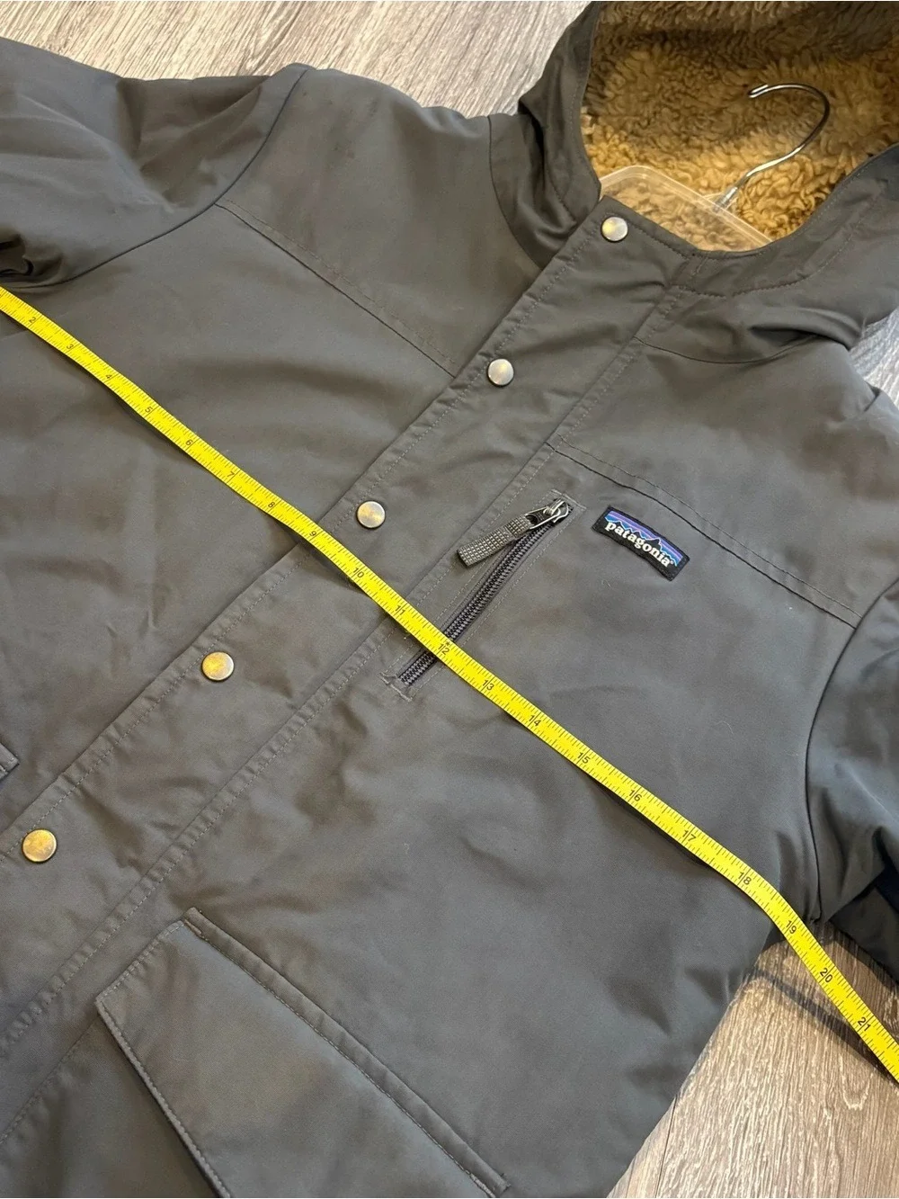 Patagonia Kids Dark Gray Hooded Field Coat Size 12